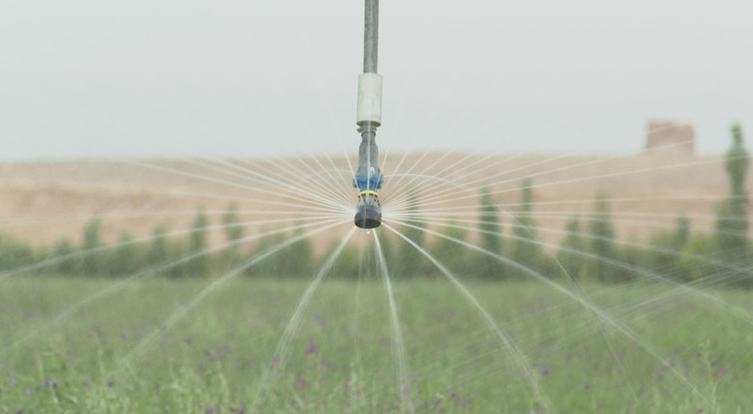 高精度GNSS组合导航模块在农业灌溉设备上的应用封面图
